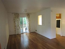 Available Now!! in Woodbridge, VA (Photo 7 of 10)