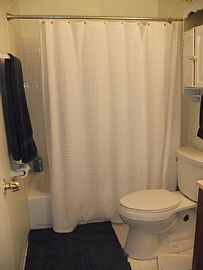 Available Now!! in Woodbridge, VA (Photo 6 of 10)