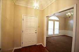  Great Corner Lot Home in South Bossier Just Minutes From Bafb. in Bossier City, LA (Photo 2 of 12)