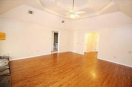  Great Corner Lot Home in South Bossier Just Minutes From Bafb. in Bossier City, LA (Photo 7 of 12)