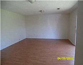  5314 28th St, Gulfport, Ms 39501 Wonderful Location in Gulfport, MS (Photo 5 of 8)