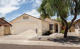 7420 W Cherry Hills Dr, Peoria, Az 85345 in Peoria, AZ