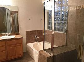 2400 E Whitten St, Chandler, Az 85225 in Chandler, AZ (Photo 9 of 10)