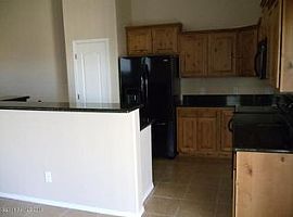 2289 Valley Sage St, Sierra Vista, Az 85635 in Sierra Vista, AZ (Photo 3 of 10)