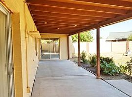 11041 N 46th Ave, Glendale, Az 85304 in Glendale, AZ (Photo 10 of 12)