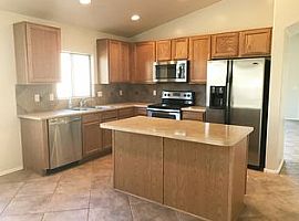 10578 S Lucius Dr, Vail, Az 85641 in Vail, AZ (Photo 2 of 9)