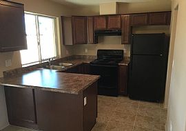 Lovly and Fantastic 3 Bedroom,2 Baths Fully Renovated in Phoenix, AZ