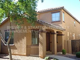 3813 E Santa Fe Ln, Gilbert, Az 85297 in Gilbert, AZ