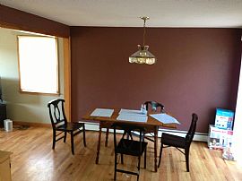 50 Costanzo Ct Hamden, Ct 06518 in Hamden, CT (Photo 5 of 9)