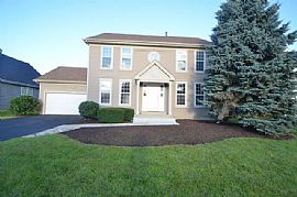  Home Details For 1683 Kautz Rd in Aurora, IL