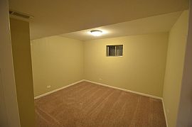  Home Details For 1683 Kautz Rd in Aurora, IL (Photo 7 of 12)