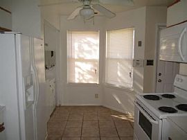 20 Nakota Ct Middle River, Md 21220  in Middle River, MD (Photo 4 of 10)