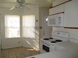 20 Nakota Ct Middle River, Md 21220  in Middle River, MD (Photo 7 of 10)