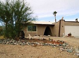 155 Acoma Blvd N, Lake Havasu City, Az 86403 in Lake Havasu City, AZ (Photo 2 of 12)