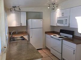 4627 N 11th Pl, Phoenix, Az 85014 in Phoenix, AZ (Photo 4 of 12)