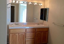 7275 Grand Island Dr Sparks, Nv 89436  in Sparks, NV (Photo 8 of 9)