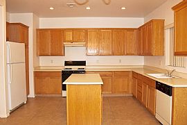 2bedroom House  Basalt Mesa in Henderson, NV (Photo 5 of 9)