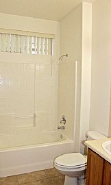 2bedroom House  Basalt Mesa in Henderson, NV (Photo 8 of 9)