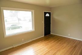 8736 W Monrovia Ave Milwaukee, Wi 53225 in Milwaukee, WI (Photo 4 of 9)