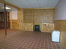 2 Bed, 1.5 Bath, 1460 Sqft, $1,100 in Derry, NH (Photo 5 of 11)