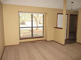 11233 Cimarron Dr Spacious Home with Two Large Living Areas. in Oklahoma City, OK (Photo 3 of 12)