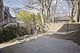 28 Bull St #1 Newport, Ri 02840 in Newport, RI (Photo 7 of 10)