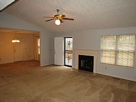 3 Bedroom House in Nashville, TN (Photo 9 of 12)