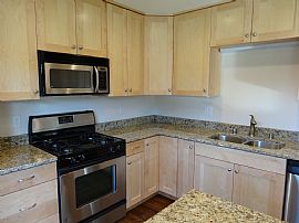 Nice 4 Bed Home in Middleton, WI (Photo 5 of 8)