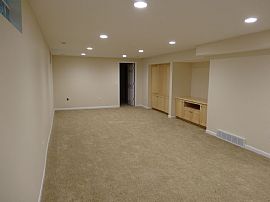 Nice 4 Bed Home in Middleton, WI (Photo 6 of 8)