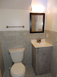 Nice 4 Bed Home in Middleton, WI (Photo 7 of 8)