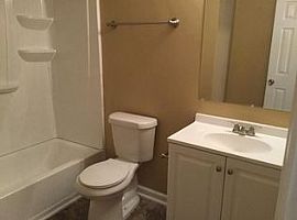 Beautiful and Fine 3 Beds 2 Baths 1,481 Sqft in Raleigh, NC (Photo 9 of 12)