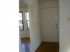 Amazing 2 Beds 2 Baths -- Sqft in Holland, PA (Photo 10 of 11)