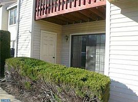 Amazing 2 Beds 2 Baths -- Sqft in Holland, PA (Photo 2 of 11)