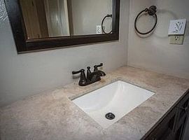 3 Beds 2 Baths 1,250 Sqft in Oklahoma City, OK (Photo 4 of 12)