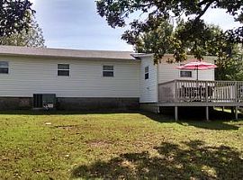 3 Beds 1 Bath 1,200 Sqft in McAlester, OK (Photo 2 of 7)