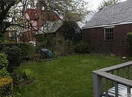  3 Beds 2 Baths 2,032 Sqft in Jamaica, NY (Photo 12 of 12)