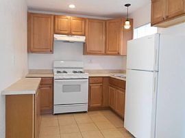 Great Location! This 3 Bedroom 1 Bath Home in Palm Desert, CA (Photo 5 of 8)