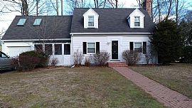 Bright Sun Filled Single Family Home in Newton. in Auburndale, MA