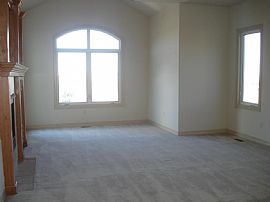 Custom Executive Ranch Style on 6 Acres/4 Car in Castle Rock, CO (Photo 6 of 9)