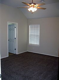 This Single-Story, Spacious House in Glen Eagles Iv Includes in Broken Arrow, OK (Photo 5 of 8)