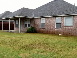 This Single-Story, Spacious House in Glen Eagles Iv Includes in Broken Arrow, OK (Photo 7 of 8)