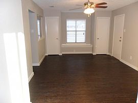 Newly Updated Home in Carrollton with 4 Bedrooms, 2 Bathrooms A in Carrollton, TX (Photo 4 of 8)