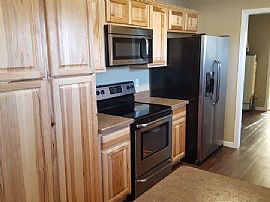 3 Bedroom, 1.5 Bath Home with Bonus Room in Billings, MT (Photo 2 of 6)