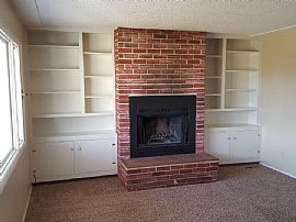 3 Bedroom, 1.5 Bath Home with Bonus Room in Billings, MT (Photo 3 of 6)