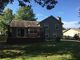 Stainless Steel Appliances and New Tile in The Kitchen, High Ce in Blue Springs, MO (Photo 7 of 8)