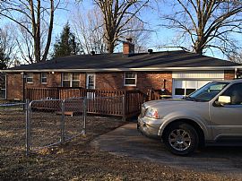 3 Bedroom, 2 Bath Completely Remodeled Home in Bowling Green, KY (Photo 2 of 9)