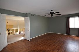 3 Bedroom Bi-Level. 3 Full Baths in East Stroudsburg, PA (Photo 6 of 7)