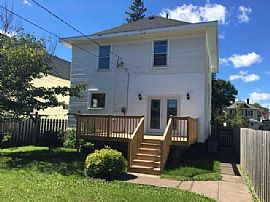 This Beautifully Updated Four Bedroom and Two Bath Home Is Move in Superior, WI (Photo 2 of 9)