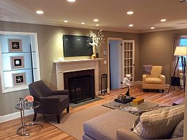 Shippan Point Classic Colonial with Deeded Beach in Stamford, CT (Photo 2 of 9)