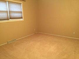 Lovely 5bedroom Family Home  in Cheyenne, WY (Photo 5 of 10)